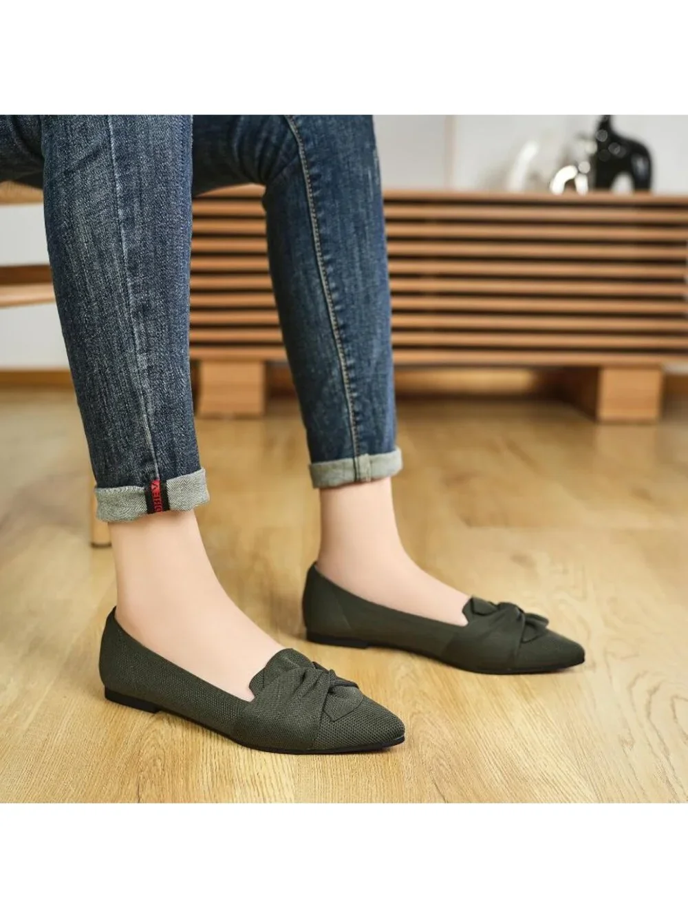 Women's Green Pointed Toe Ballet Flats with Bow Comfortable Knit Dressy Shoes